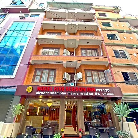Hotel Five Season Inn