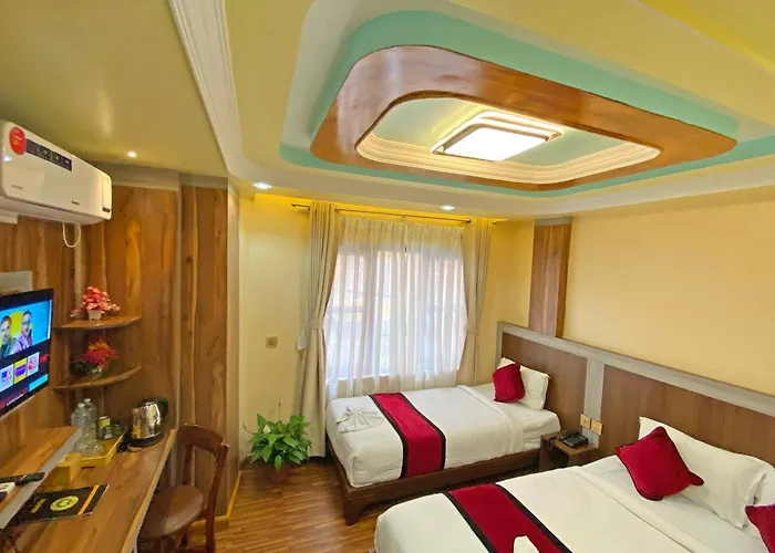 Five Season Hotel