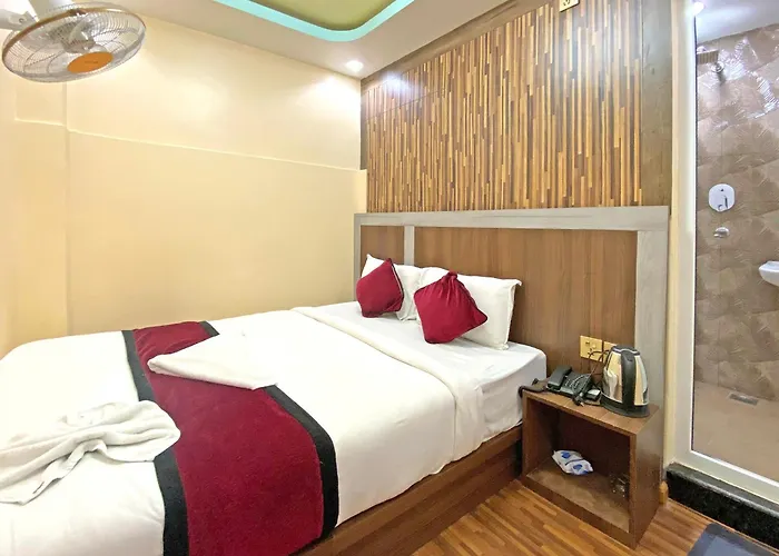 Five Season Hotel 2*