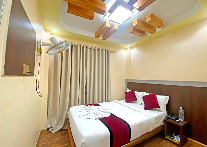 Five Season Hotel